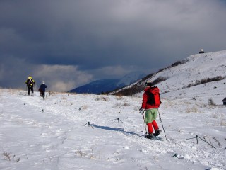 霧ヶ峰スノーハイク６（苦しい登り）