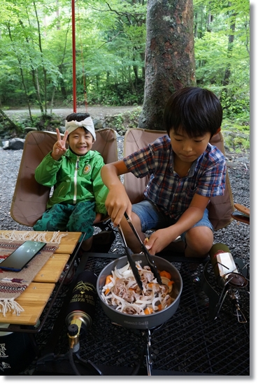 流血キャンプ。道志の森キャンプ場