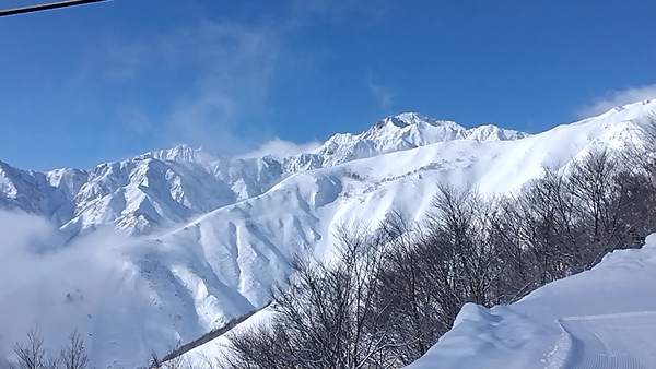 八方尾根スキー場