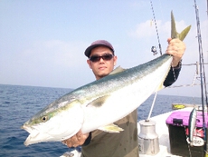 福井県敦賀ジギング船ビックフィンスクイッド 玄達ジギング便
6月21日(火)