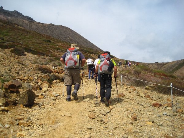 那須岳の最高峰、三本槍岳～そして朝日岳へ！