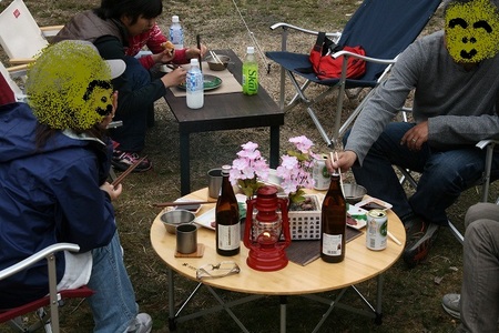 ＊　お花見キャンプ　2012　IN　リバーランズ角川　＊