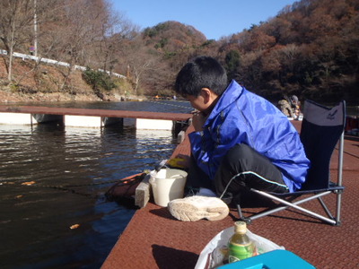 円良田湖で修行中