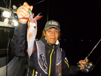 敦賀沖に、半夜便！　