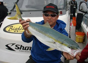 敦賀沖から越前岬に、ジギング！