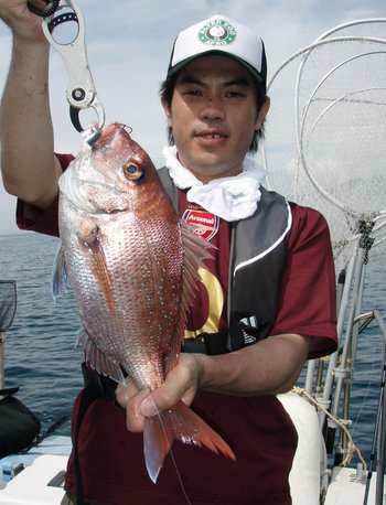 敦賀沖から越前岬に、ジギング＆ひとつテンヤ！