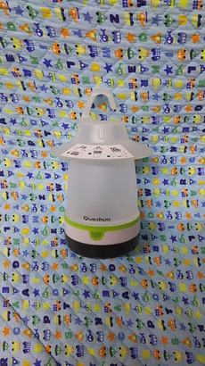 明るさ程々なコンパクトランタン！スマイルＬＥＤランタン！