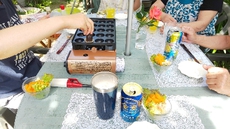 庭で たこ焼き 2020/05/06 19:25:00