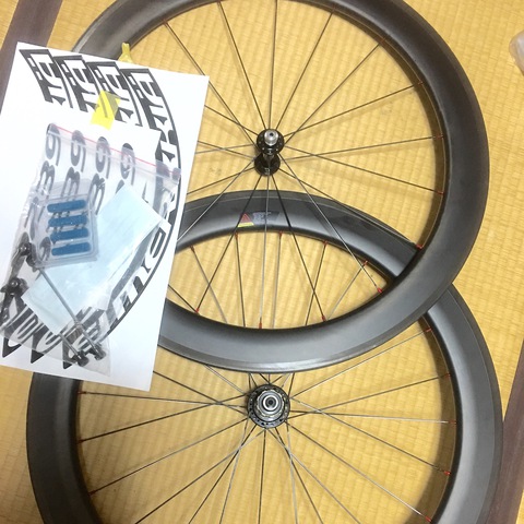 メカニコ カーボンクリンチャーホイール - 自転車