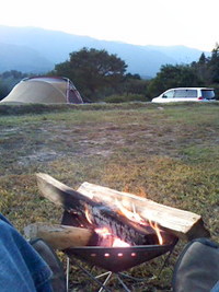 ひとり焚火中 2009/10/11 17:36:56