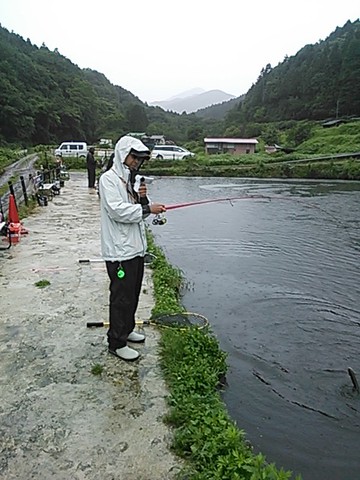 雨の足柄CA