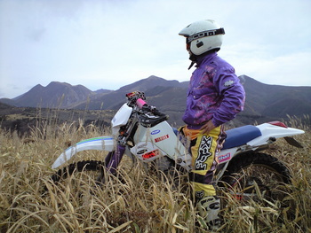 山は晩秋から初冬へ
