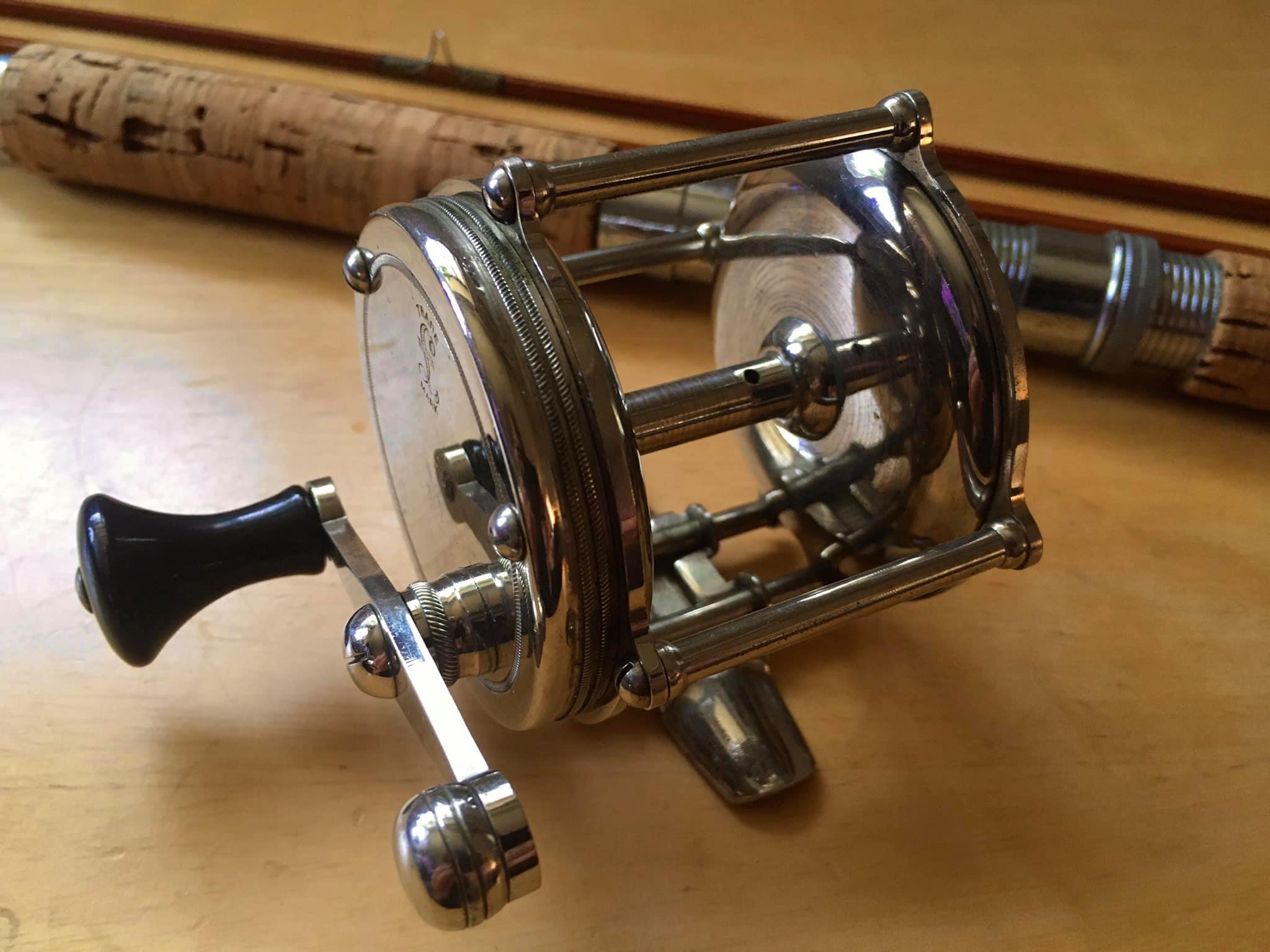 Angler S Life 浮かべ釣道 無名メーカー ニューヨークリール Raised Pillar Casting Reel