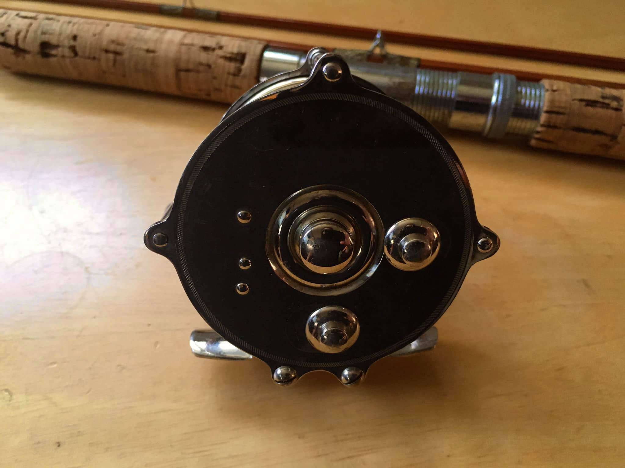 Angler S Life 浮かべ釣道 無名メーカー ニューヨークリール Raised Pillar Casting Reel