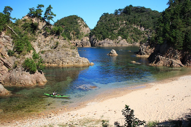 カヤック　浦富海岸②