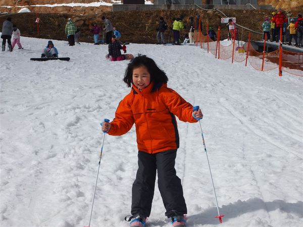 赤子山スキー場（雪なし）から国境スノーパーク（雪あり）へ☆ミ