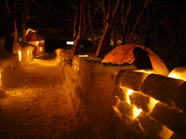 おしゃれキャンプを豪雪の雪中キャンプで表現するならこんなスノーアクト in とことん山キャンプ場