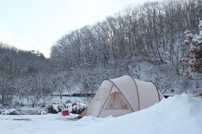 今季初 雪中キャンプで試した冬キャン新兵器が凄かった！