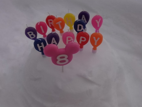 雪中で、おめでとう！