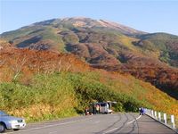 １０月１６－１７日鳥海山、月山の紅葉山行に行ってきました。