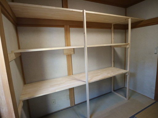 道具の別荘では当然足りず、一部屋潰しのて道具部屋の整備が完了～！！