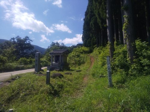 人形山・三ヶ辻山登山