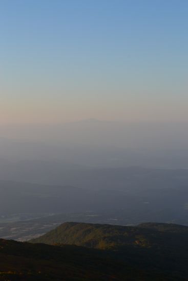 紅葉と静寂の鳥海山へ