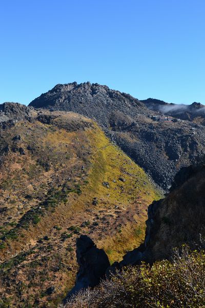 紅葉と静寂の鳥海山へ
