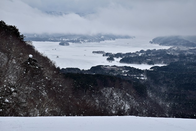 イエローフォールとしぶき氷