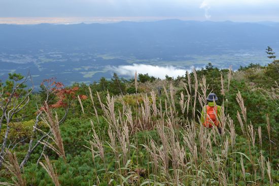 ほんのり秋色の安達太良山