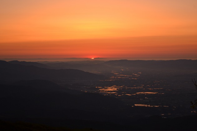 初夏の一切経山