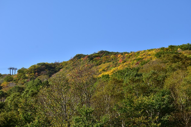 “山粧う”　安達太良山