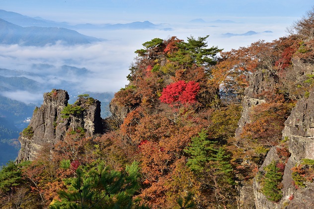 極上の秋景色　霊山