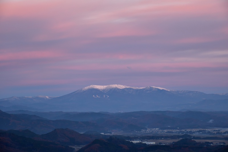 小春日和の鹿狼山と霊山