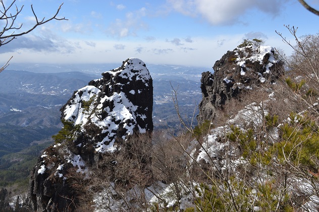 歴史ロマンあふれる霊山