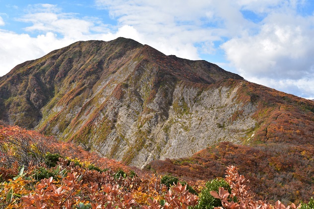 紅葉と静寂の障子ヶ岳