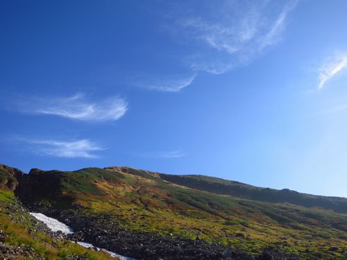 紅葉と静寂の鳥海山へ