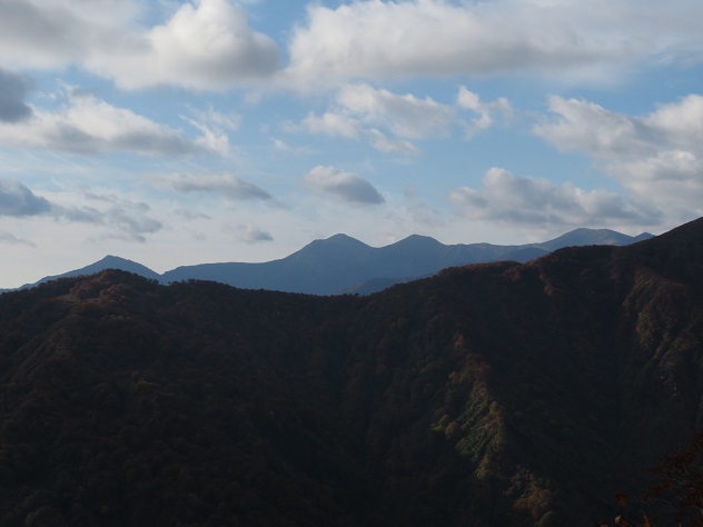 紅葉と静寂の障子ヶ岳