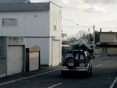 秋の釧路川をラブラドールと下ってみた。