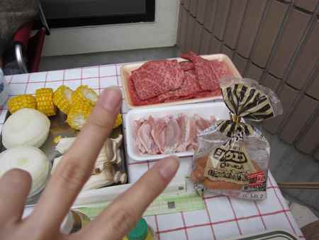 我が家のBBQ広場にて！