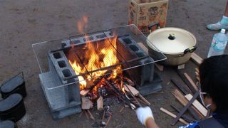 毎年恒例の小学校デイキャンプへGO!