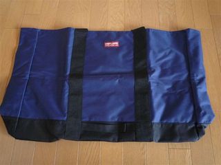 キッチン、バーナー、グリルをまとめて収納する