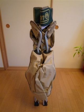 キャンプへGO!:コールマン イージーリフトチェアに寝そべって星
