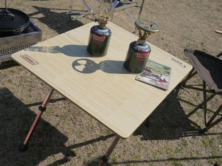 キャンプへGO!:Coleman コンフォートマスターバンブーラウンジ