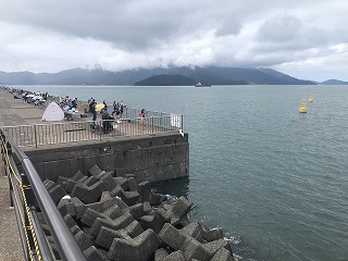 2022年8月21日　14時過ぎの新港