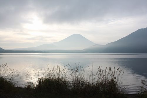 本栖湖でキャンプ