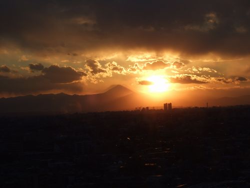 2重に見える富士山