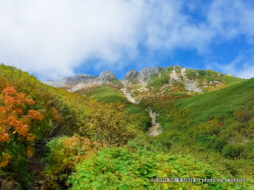 あれから３年。紅葉始めの御嶽山に登る 【前編】