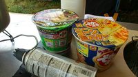 お昼はカップラーメンで 2011/11/19 13:16:03
