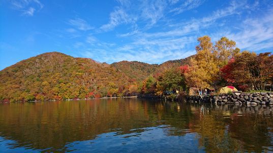 紅葉ピーク！中禅寺湖。